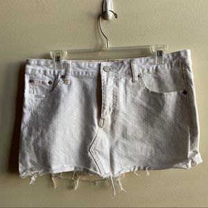 American eagle white jean skirt size 10